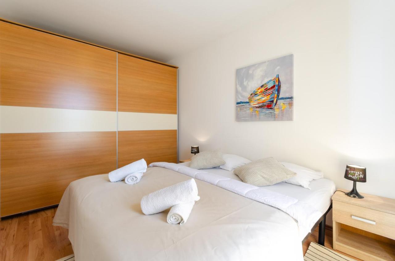 Apartment Tia Crikvenica Exterior photo